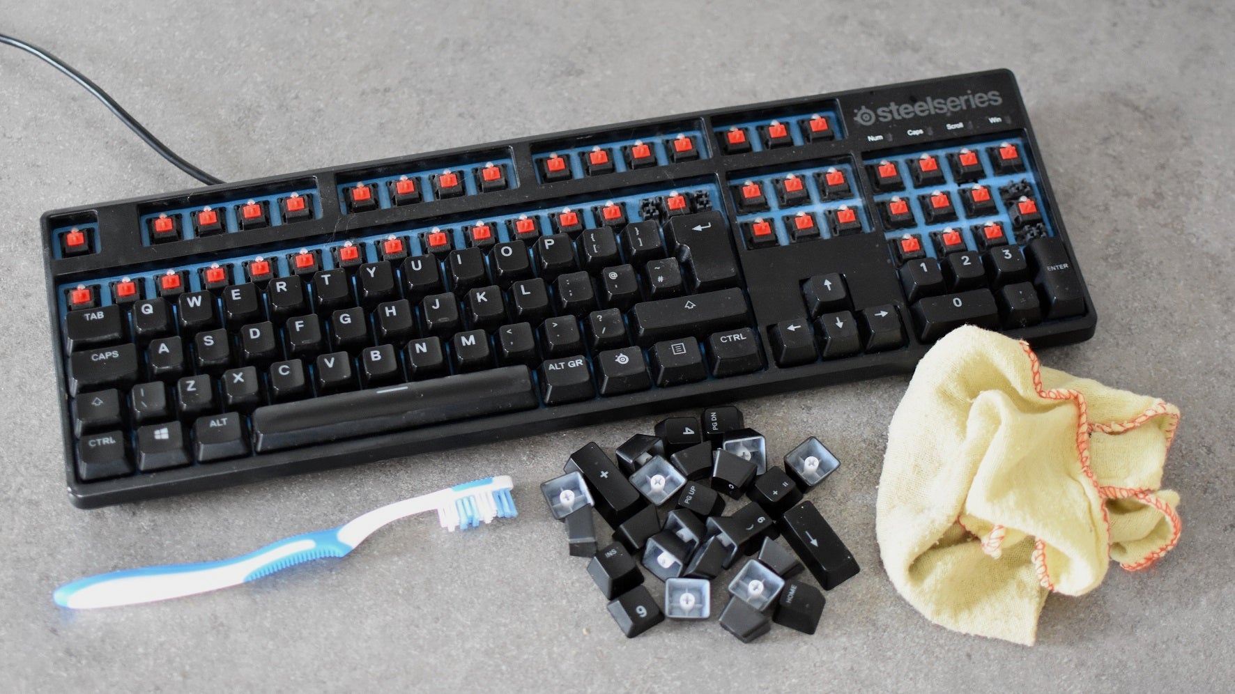 How to Effectively Clean a Keyboard for Improved Performance in 2025