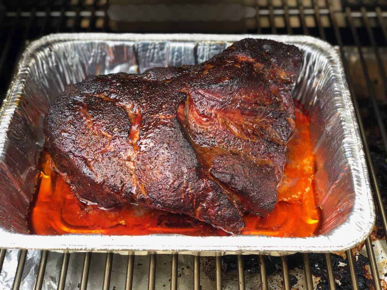 How to Properly Smoke Pork Butt for 10 Hours: Essential Tips for Delicious Results