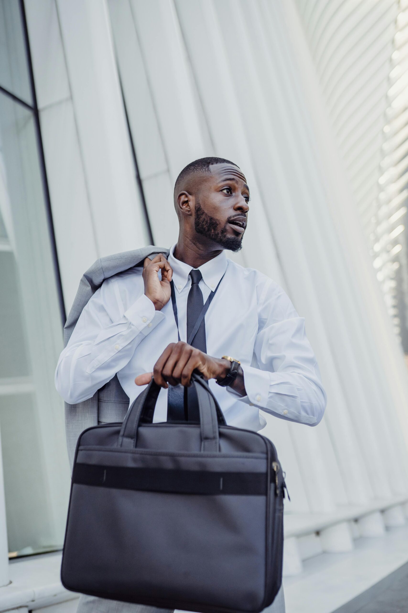 How to Effectively Grow a Beard in Just 3 Months: Discover Key Tips for Success!